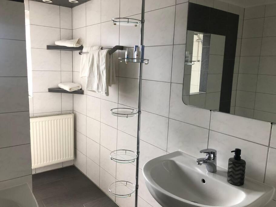 Ferienwohnung Mit Grosser Dachterrasse Bielefeld Exterior foto