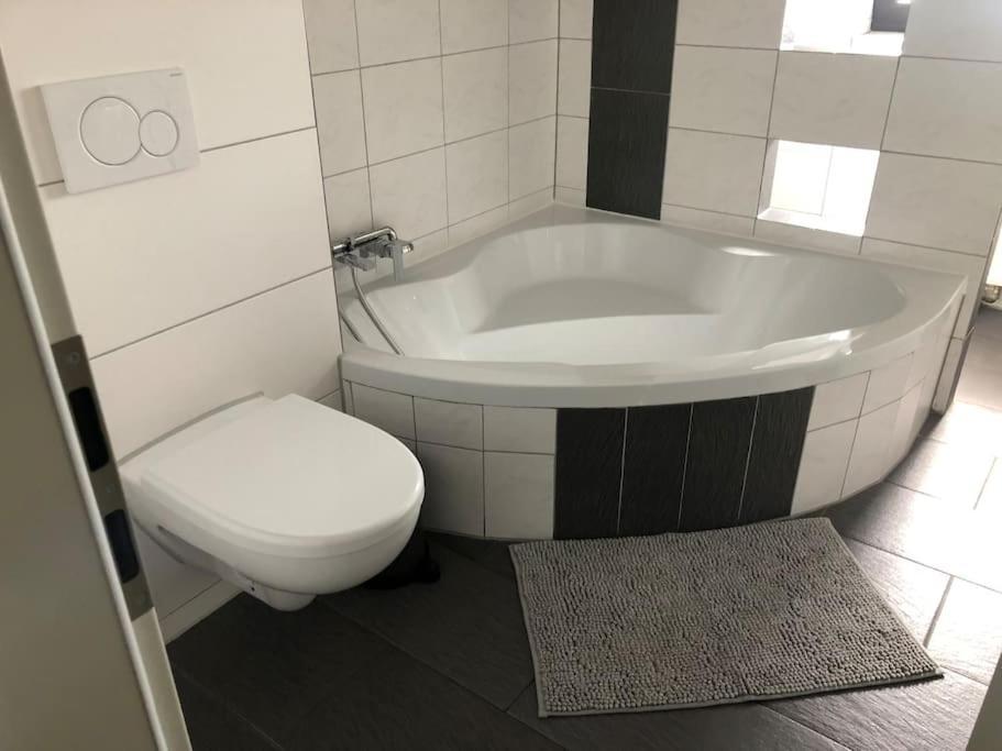 Ferienwohnung Mit Grosser Dachterrasse Bielefeld Exterior foto